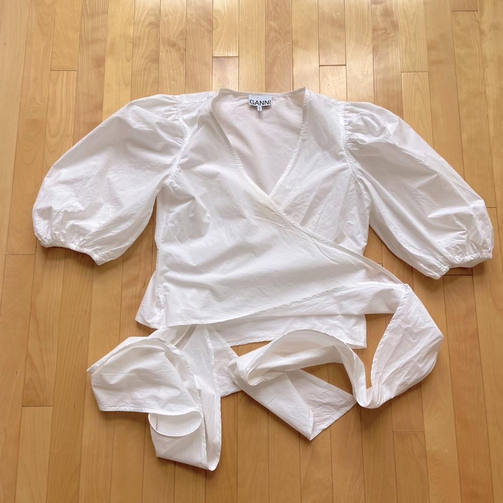 Ganni Wrap Top!